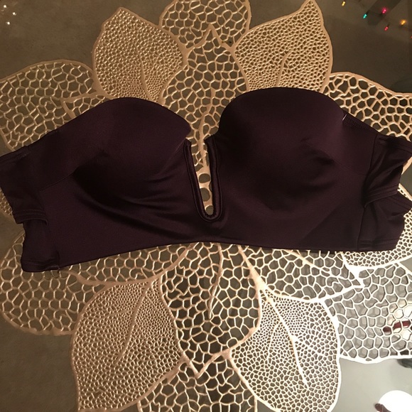 Victoria’s Secret Bathing Suit Top - Picture 1 of 3
